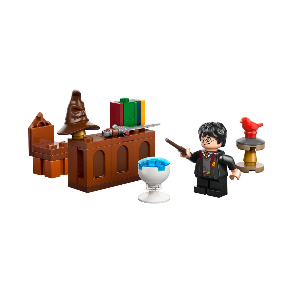 A Photo Of LEGO Dumbledore's Office with Harry Potter - 42 Pieces - 30724