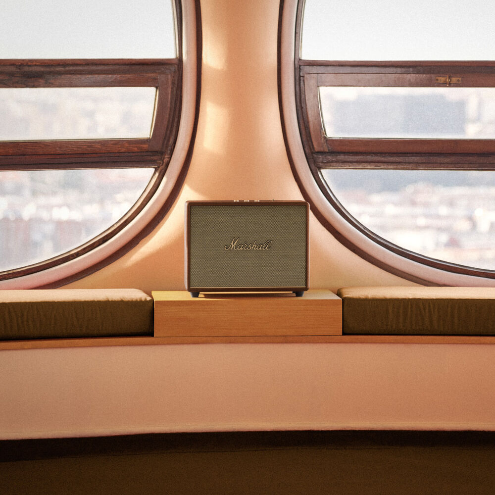A Photo Of Marshall Woburn III - Bluetooth Speaker