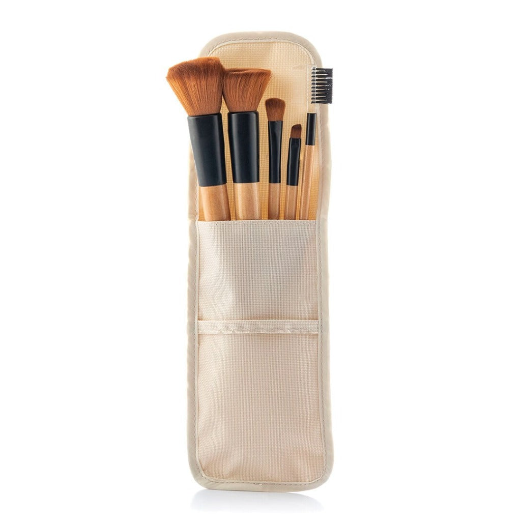 A Photo Of InnovaGoods Set of Wooden Make-up Brushes - 5 Pieces - V0103202