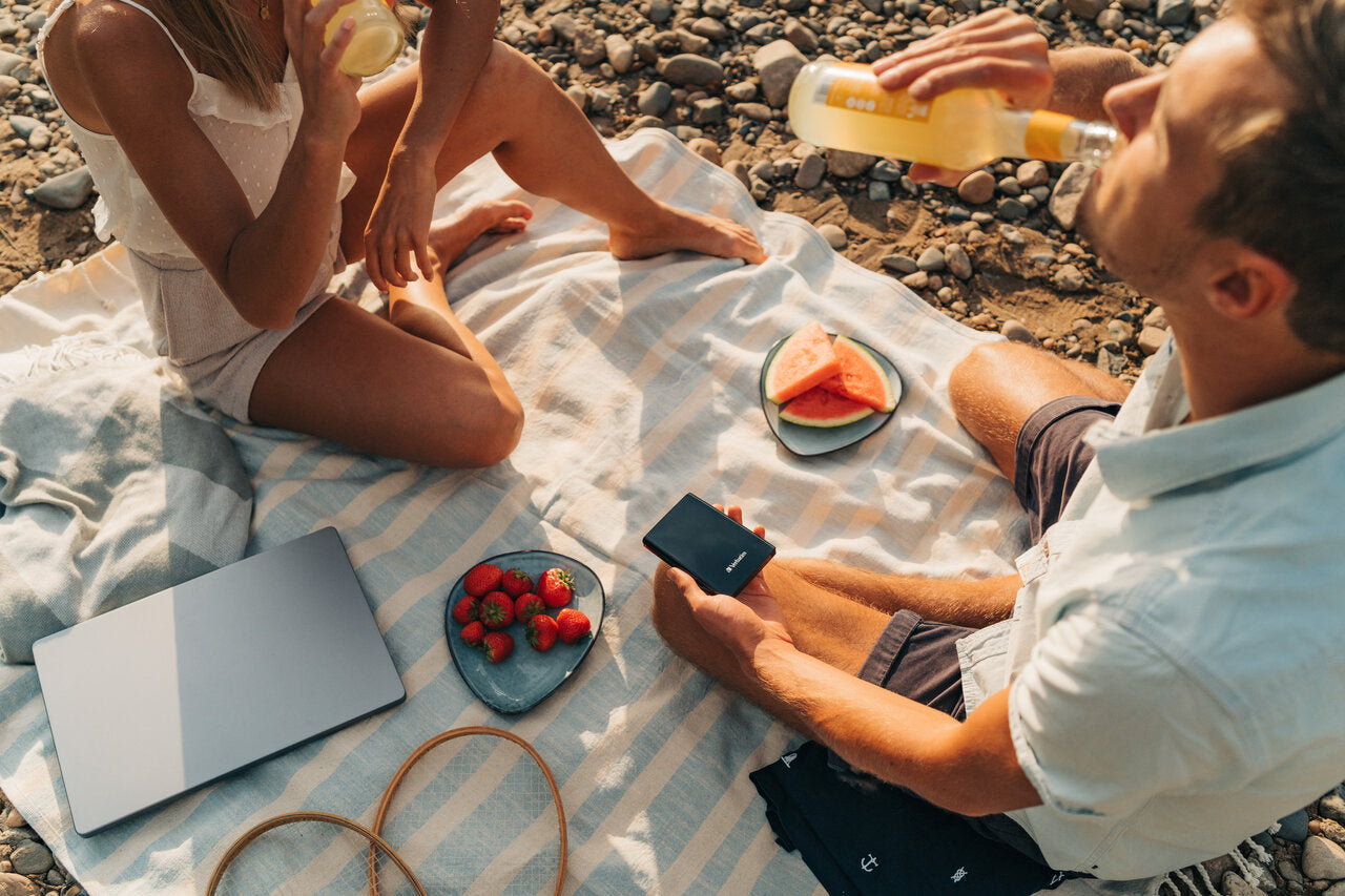 A Photo Of Verbatim Store 'n' Go Slim 256GB - Portable SSD USB 3.2 GEN 1