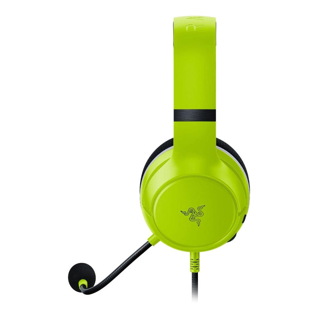 A Photo Of Razer Essential Duo Bundle - Xbox Headset & Xbox Controller Charging Stand
