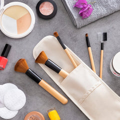 A Photo Of InnovaGoods Set of Wooden Make-up Brushes - 5 Pieces - V0103202