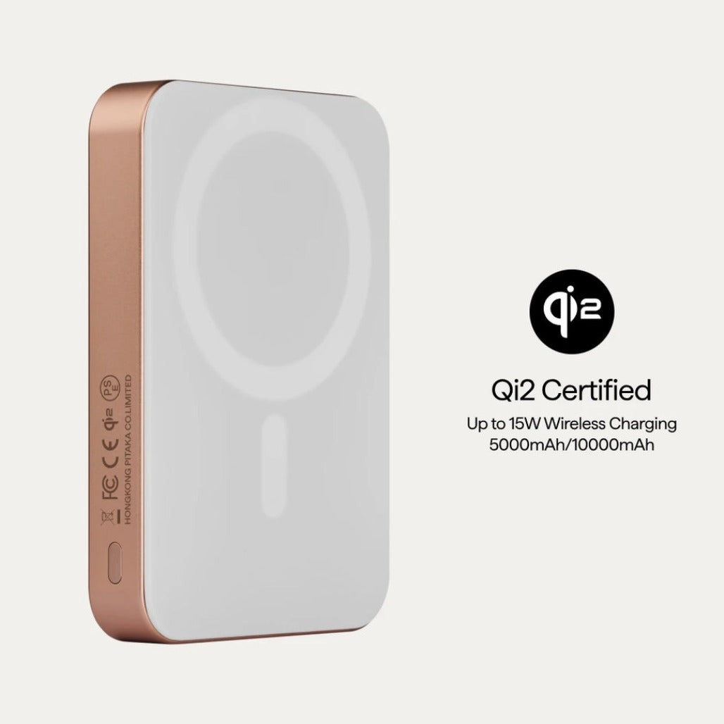 A Photo Of Pitaka Aramid Fiber Magnetic Power Bank - 10000mAh
