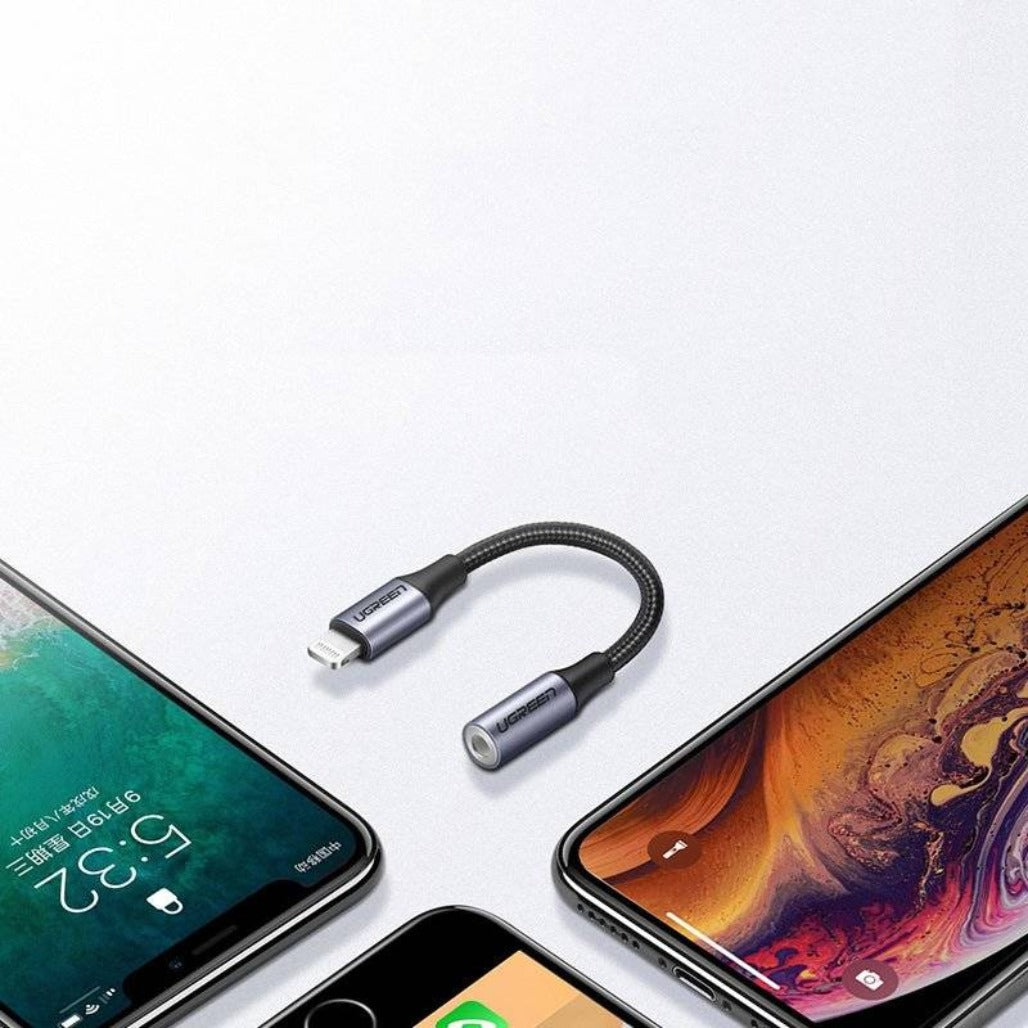 A Photo Of Ugreen 3.5mm Jack to Lightning Headphone Adapter – MFi Certified (10cm)