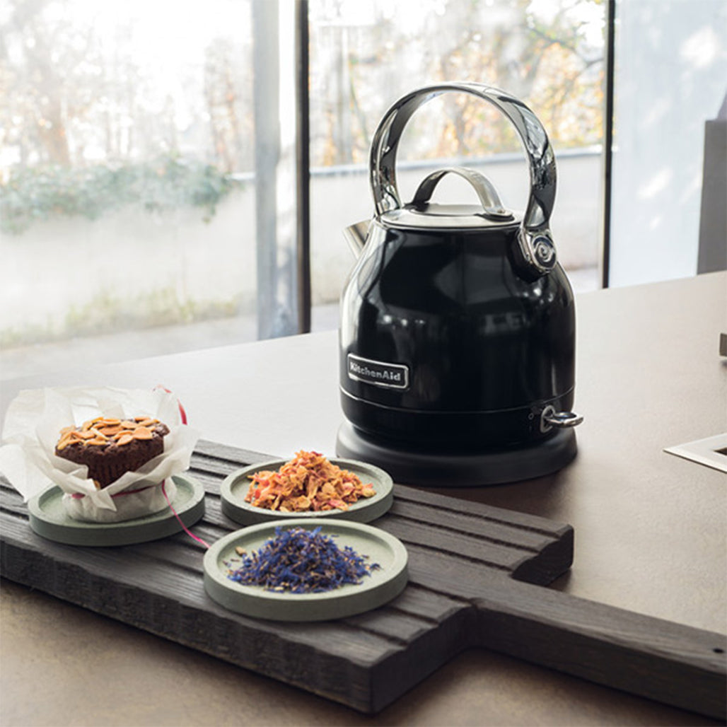 A Photo Of KitchenAid Electric Kettle 1.25L – Fast Boil Cordless Kettle