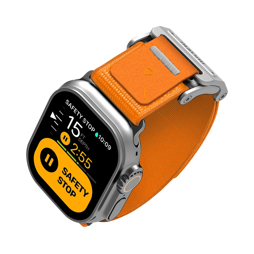 A Photo Of AULUMU A11 Mag Buckle Slim Band for Apple Watch 42/44/45/49MM