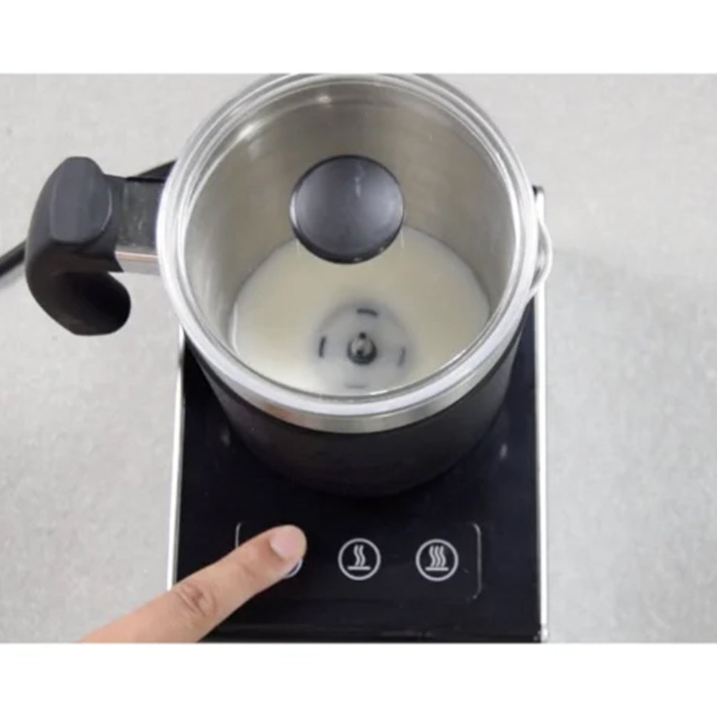 A Photo Of Beper Electric Milk Frother 500ml -3 Heating Levels- BB.200