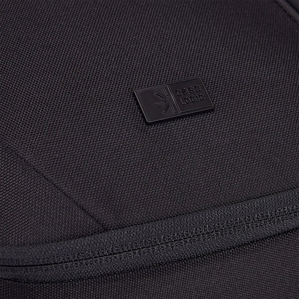 A Photo Of Case Logic Invigo Electronics Organization Case