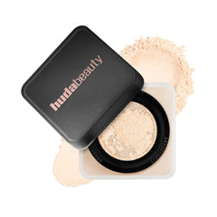 A Photo Of HUDA BEAUTY - Easy Bake Loose Baking & Setting Powder