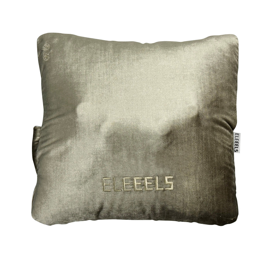 A Photo Of ELEEELS H1 Shiatsu Massage Cushion