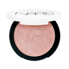 A Photo Of NARS Light Reflecting Luminizing Powder