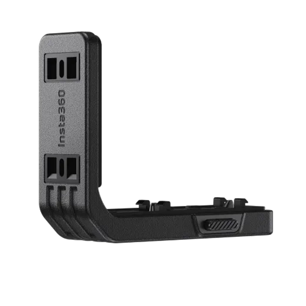 A Photo Of Insta360 Ace Pro & Ace Vertical-Horizontal Mount