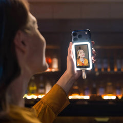 A Photo Of Insta360 Snap Selfie Screen with Light