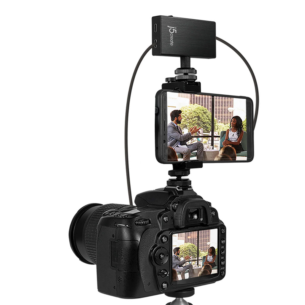 A Photo Of J5Create Live Capture Adapter HDMI to USB-C with Power Delivery - JVA02