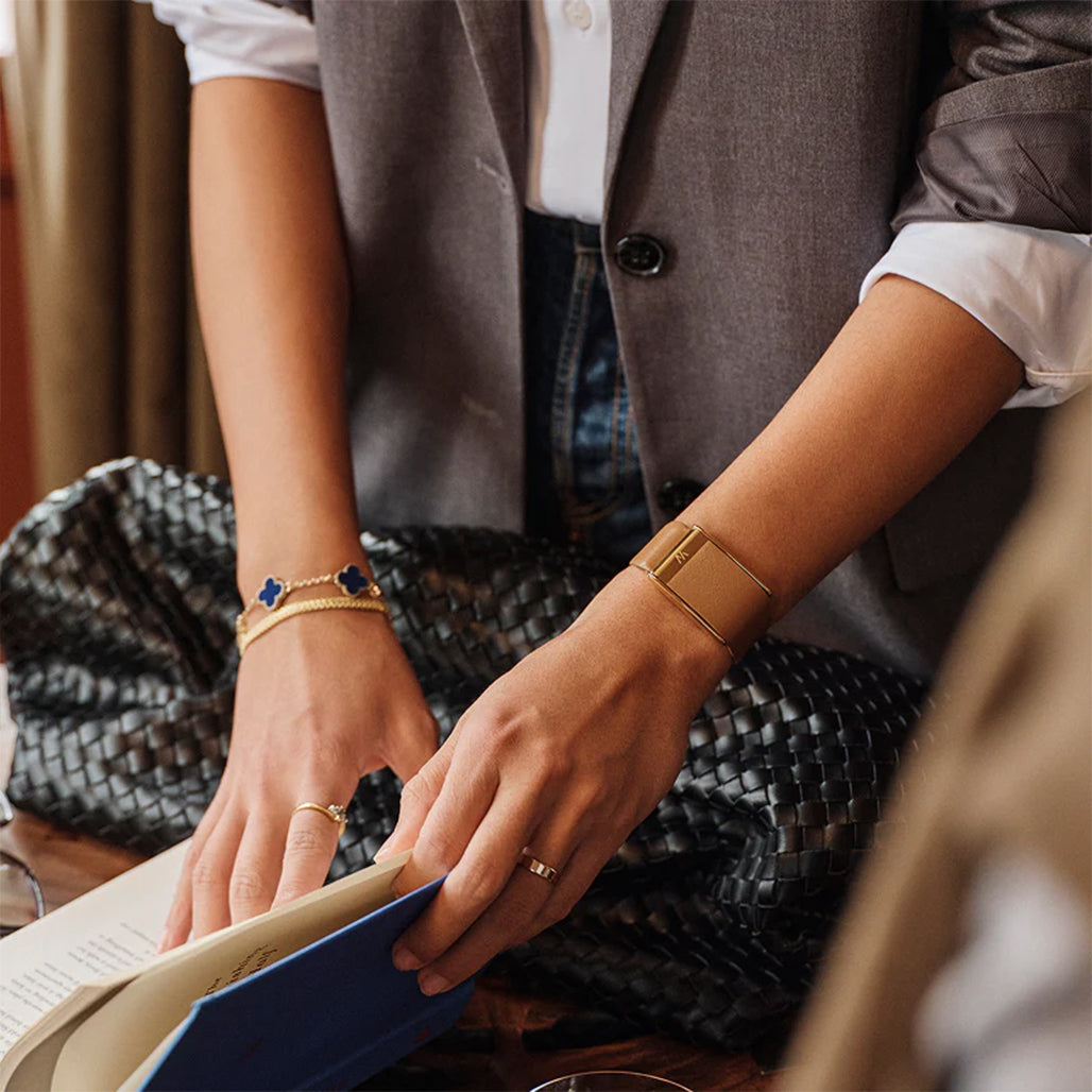 A Photo Of Whoop MG LeatherLuxe Tapered Band