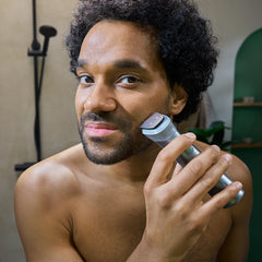 A Photo Of Philips All-in-One Trimmer 5000 Series 10-in-1 Grooming Kit - MG5922/15