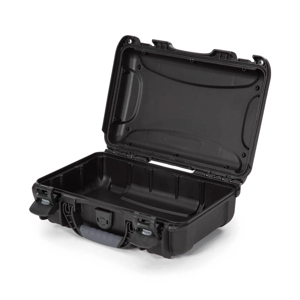 A Photo Of NANUK 909 Waterproof Hard Case – Rugged Lightweight Protective Gear Case for Electronics, Tools & Firearms – Black