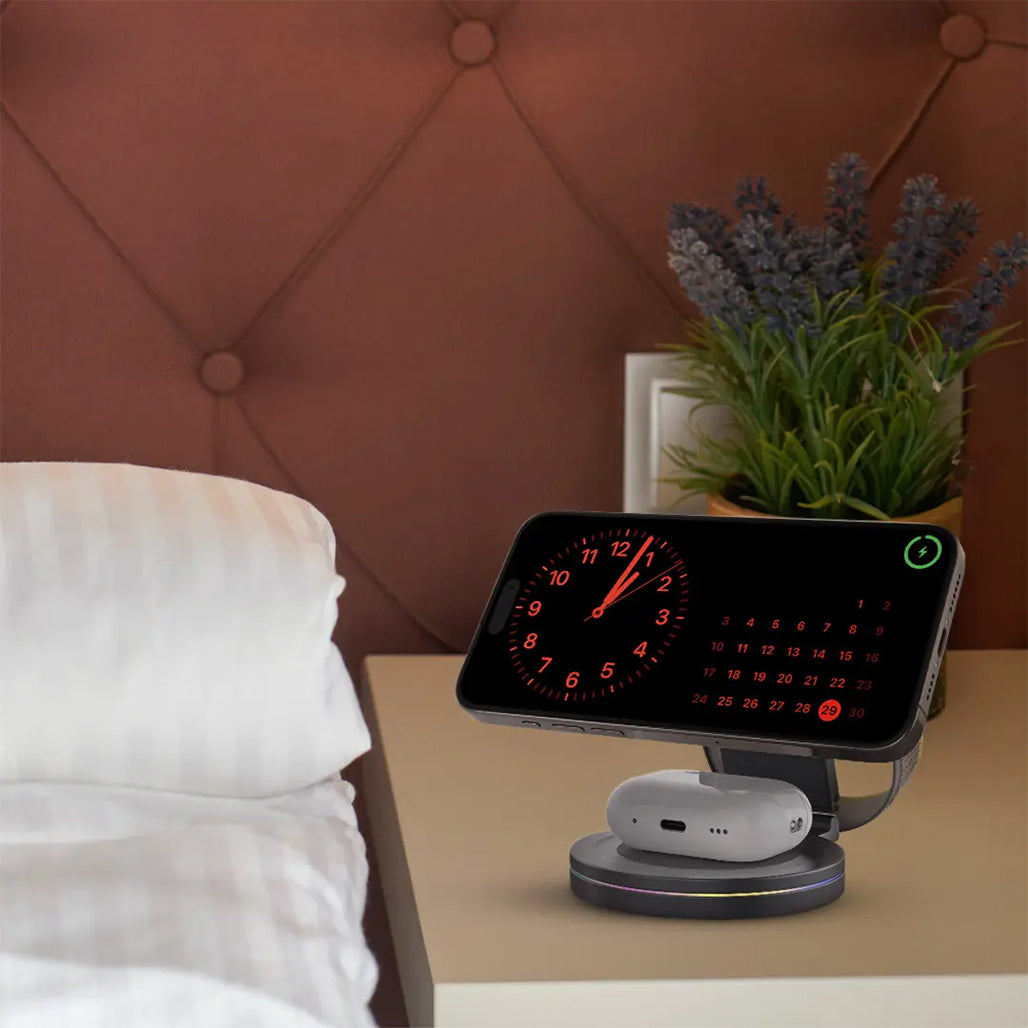 A Photo Of Porodo Rotating Base Three-Device Wireless Charger – Gray