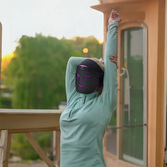 A Photo Of Porodo Lifestyle Red Light Therapy Face Mask – Black