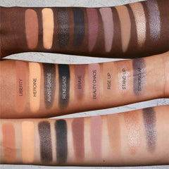 A Photo Of HUDA BEAUTY Pretty Grunge Eyeshadow Palette