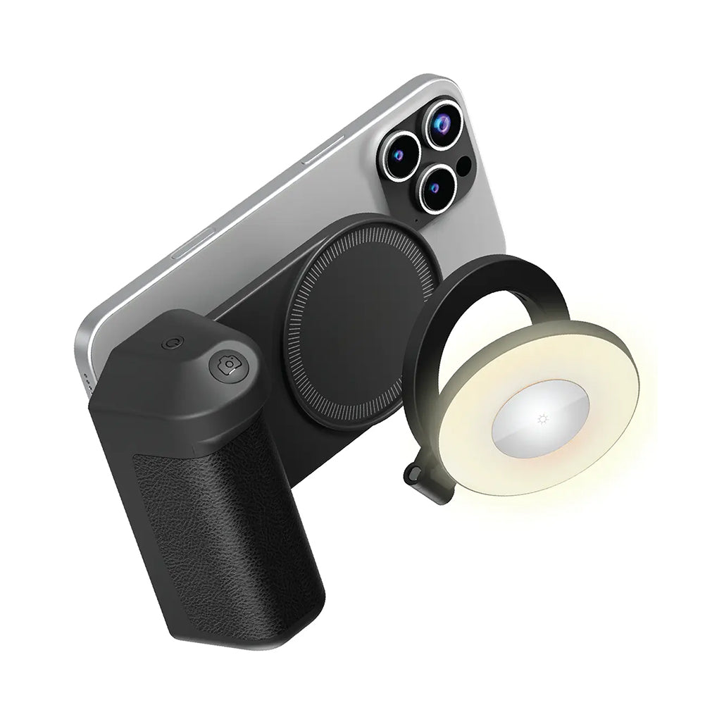 A Photo Of Porodo 4800mAh SnapCharge MagSafe Power Bank - Black