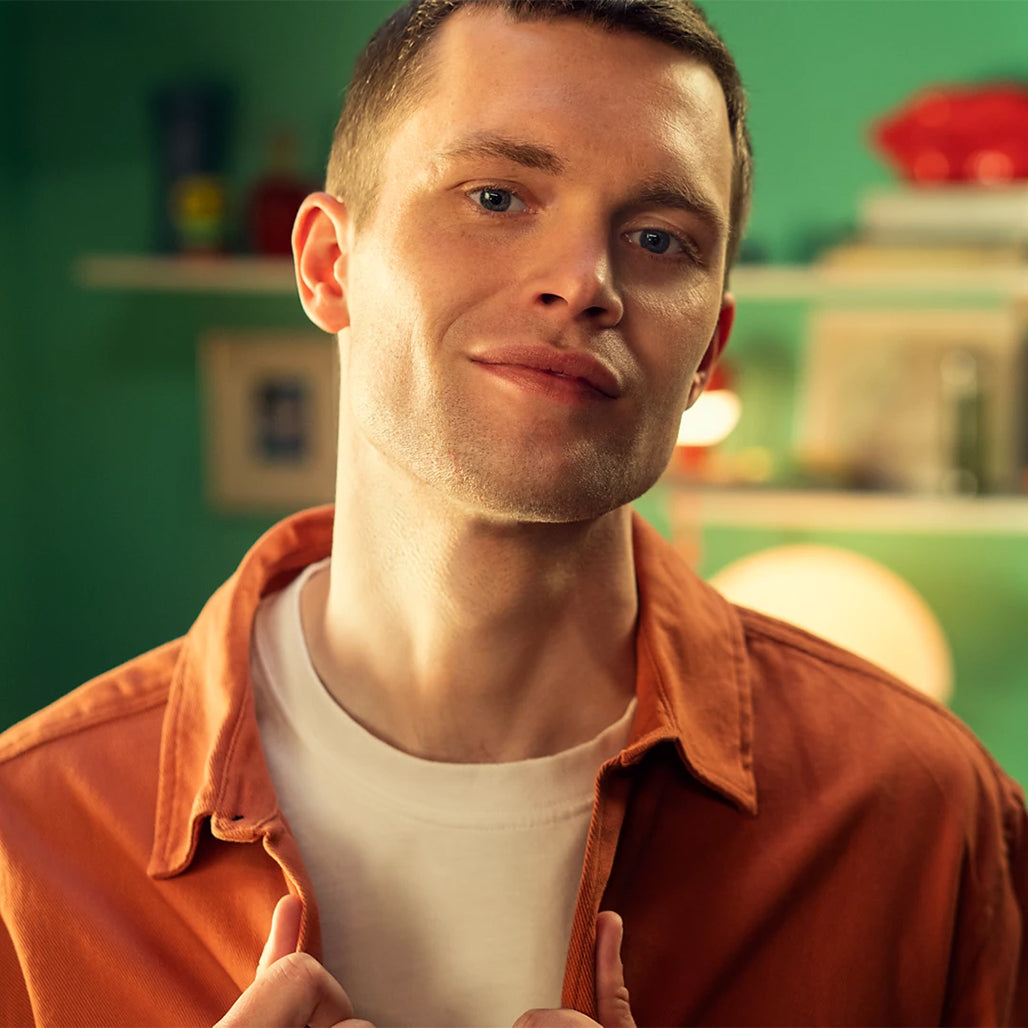 A Photo Of Philips OneBlade Face + Body QP2824/10 Hybrid Trimmer | Waterproof Electric Razor with Dual Blades & Skin Guard