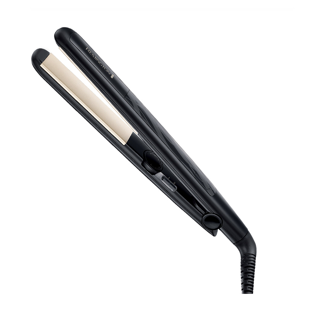 A Photo Of Remington Style Edition Straightener Gift Set - S3505GP