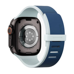A Photo Of UNIQ Revix IV Reversible Dual-Color Magnetic Watch Strap - 49/46/45/44mm