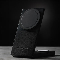A Photo Of Native Union Rise 3-in-1 Magnetic Wireless Charger