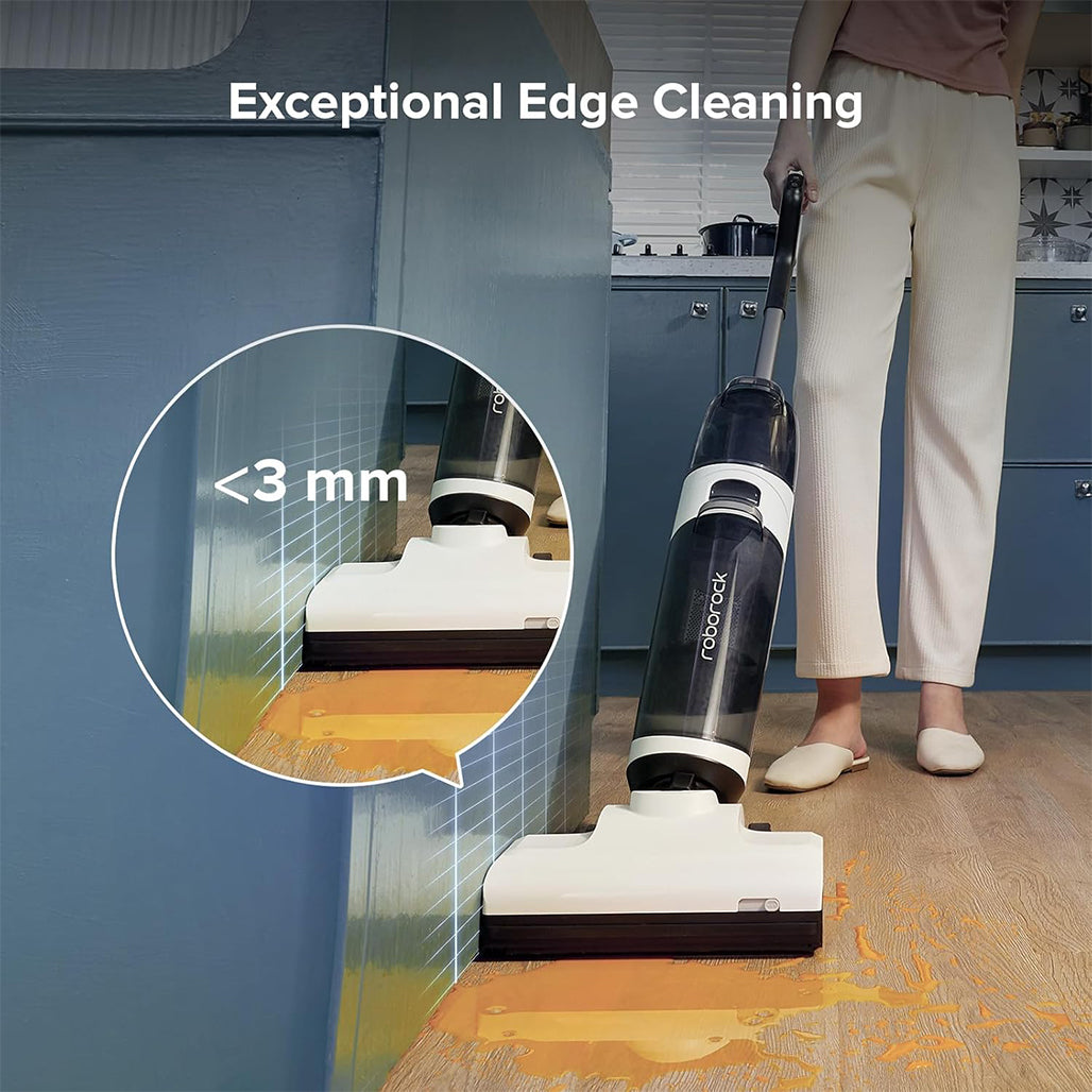 A Photo Of Roborock Dyad Air Wet Dry Vacuum Mop