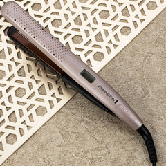 A Photo Of Remington Wet 2 Straight Pro Hair Straightener - S7970
