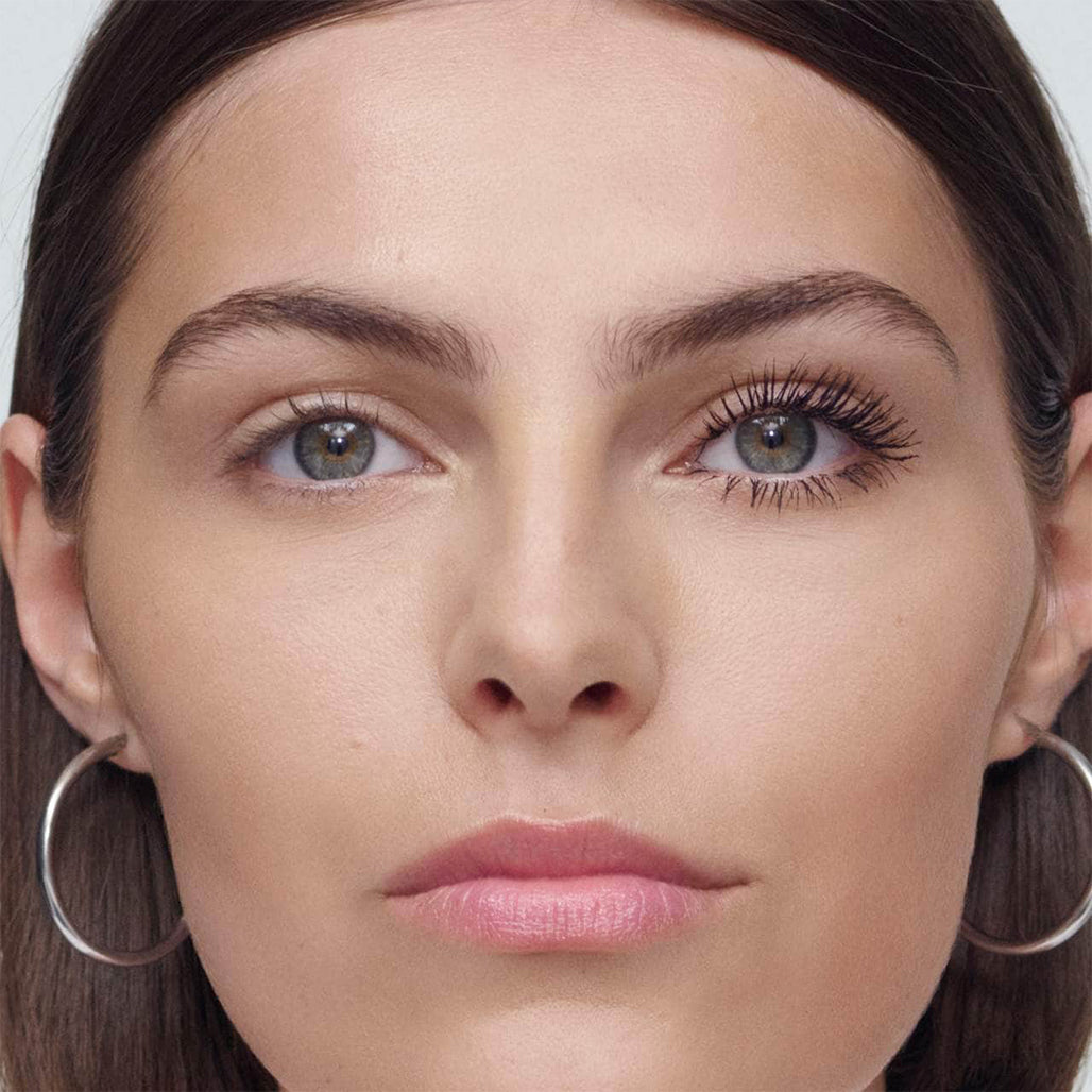 A Photo Of Sephora Big By Definition Defining & Volumizing Mascara