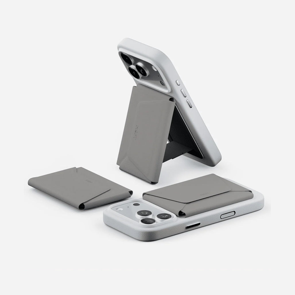 A Photo Of MOFT Snap Field Wallet - Magsafe Wallet