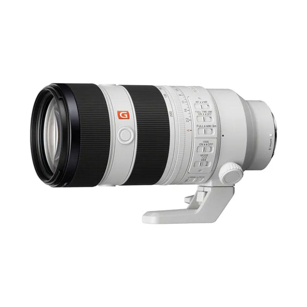 A Photo Of Sony FE 70-200mm f/2.8 GM OSS II Lens