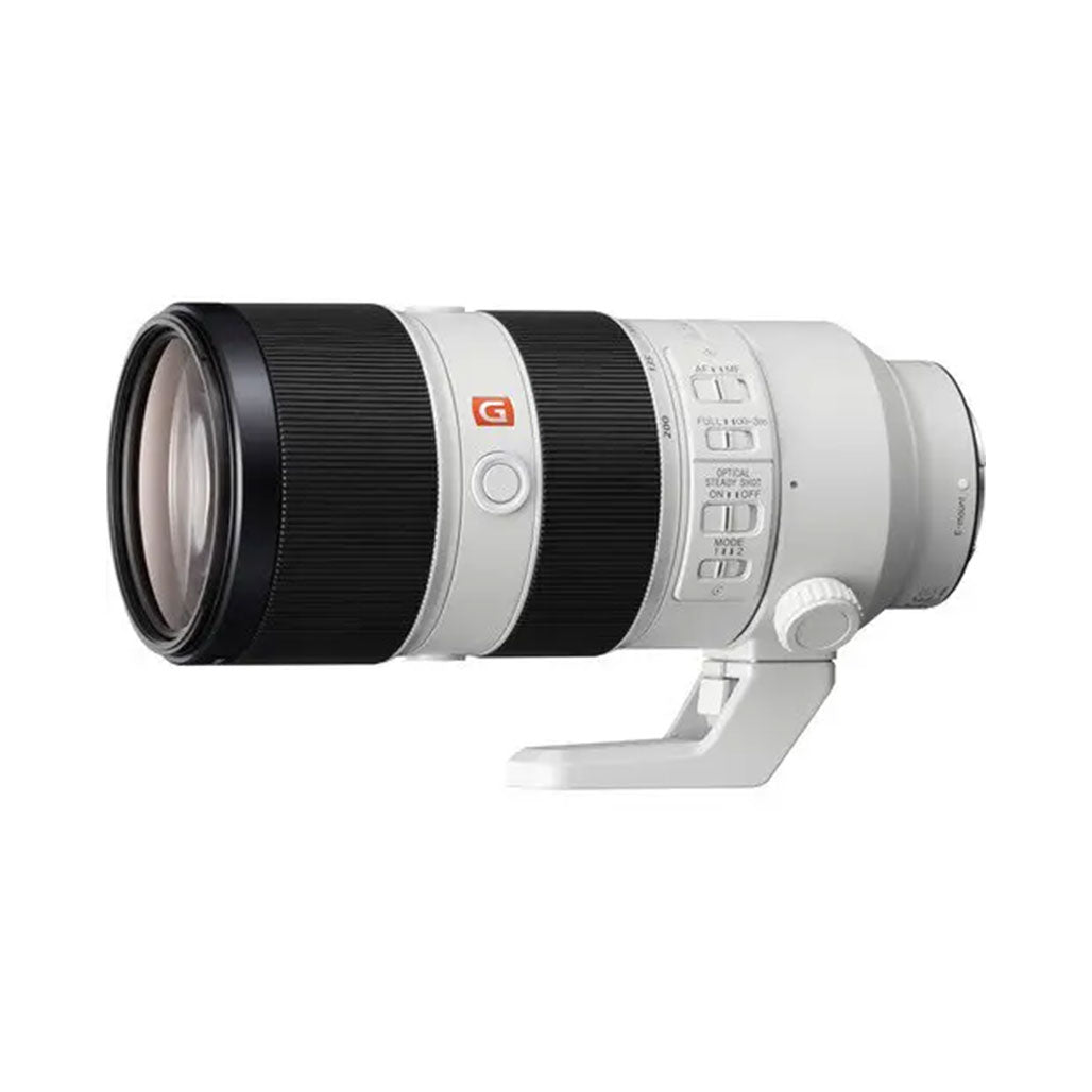 A Photo Of Sony FE 70-200mm f/2.8 GM OSS Lens