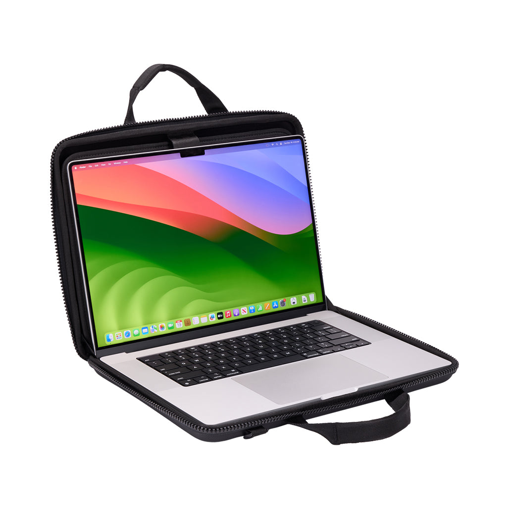 A Photo Of Thule Gauntlet Attaché for MacBook Pro 16
