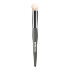 A Photo Of Huda Beauty Undereye Buff Brush