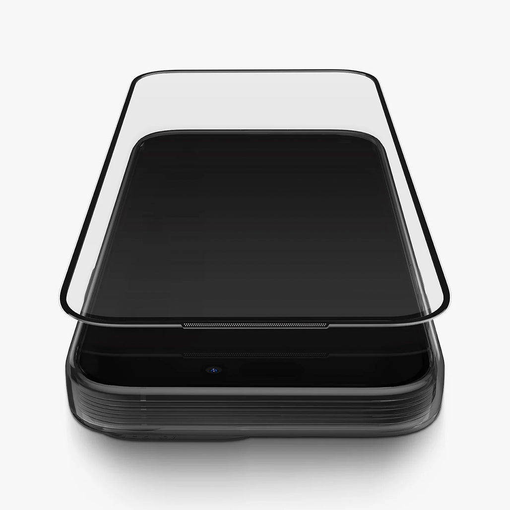 A Photo Of UNIQ Optix Vision™ AR Clear Screen Protector for iPhone 17 Series