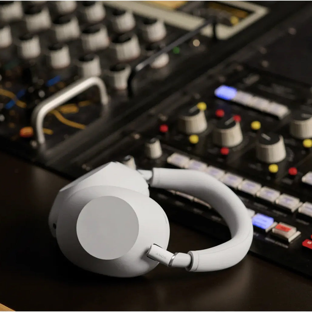 A Photo Of Sony WH-1000XM6 – Wireless Noise Canceling Headphones