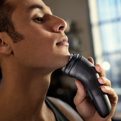 A Photo Of Philips Shaver 3000X Series - Wet & Dry Electric Shaver - X3021/00