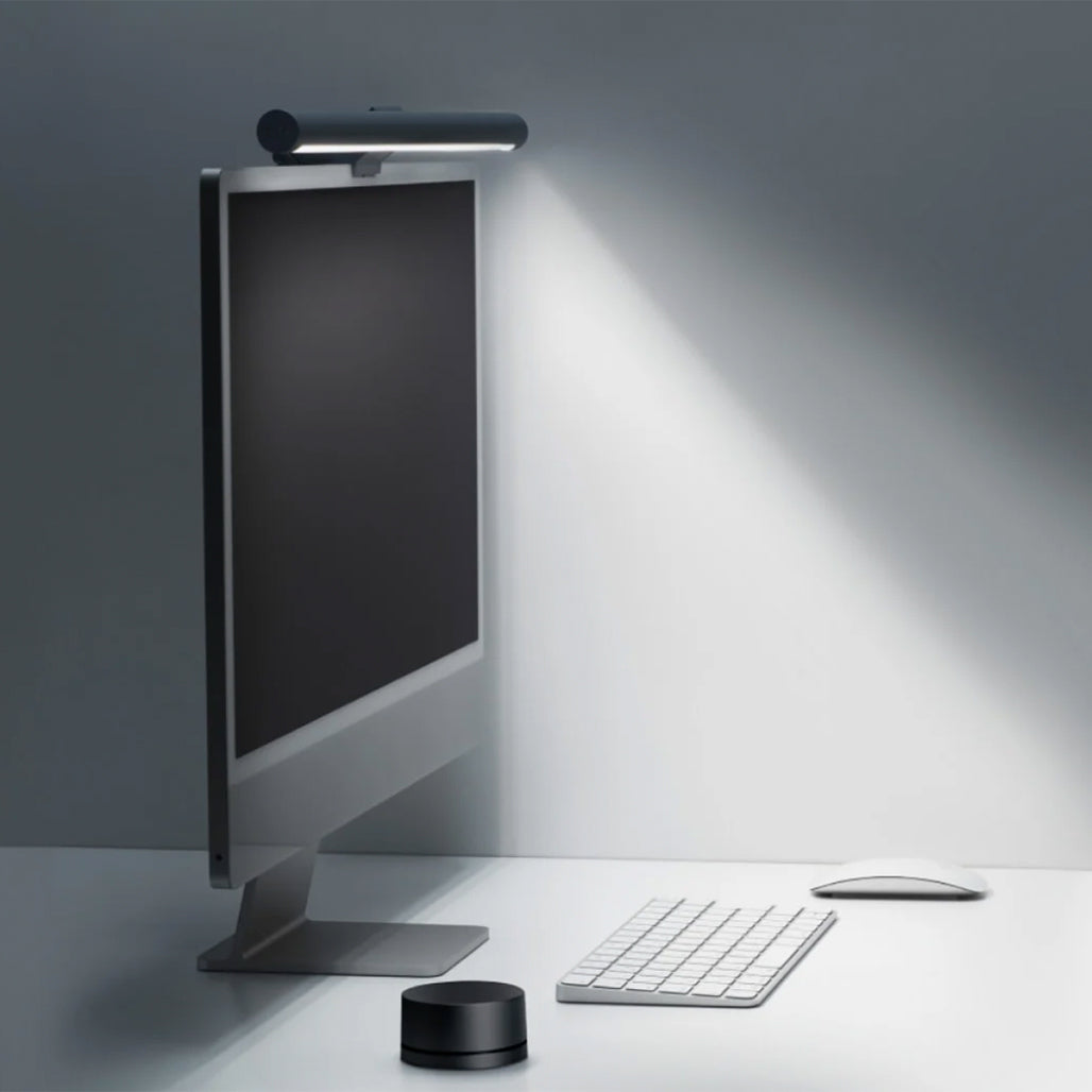 A Photo Of Yeelight Monitor Light Bar Pro with Razer Chroma RGB – RGB Backlight Sync for Gaming & Workstations