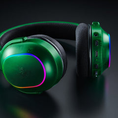 A Photo Of Razer Barracuda X Chroma – Phantom Green