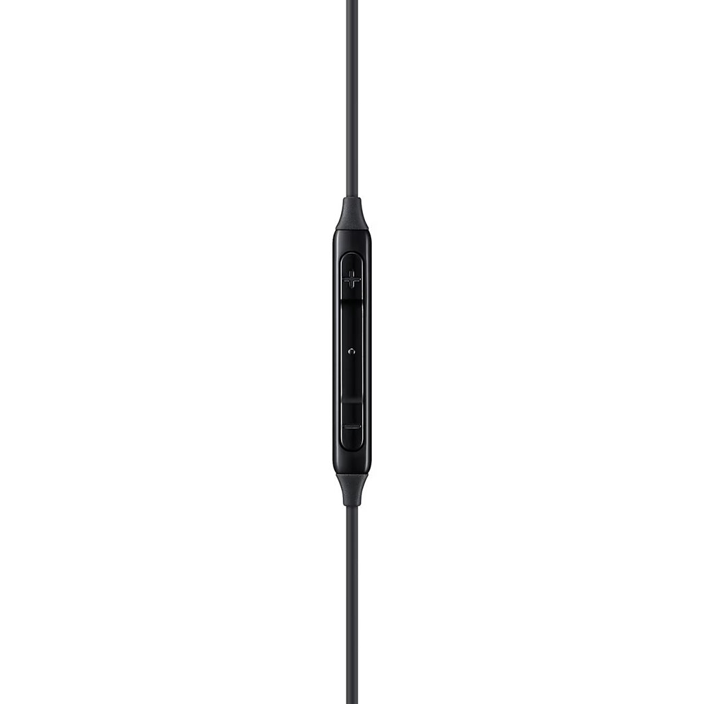 A Photo Of Samsung USB Type-C Earphones - Black | EO-IC100