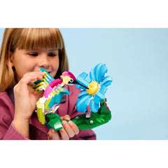 A Photo Of LEGO Creator 3-in-1 Wild Animals: Colorful Hummingbird 312 Pieces - 31384