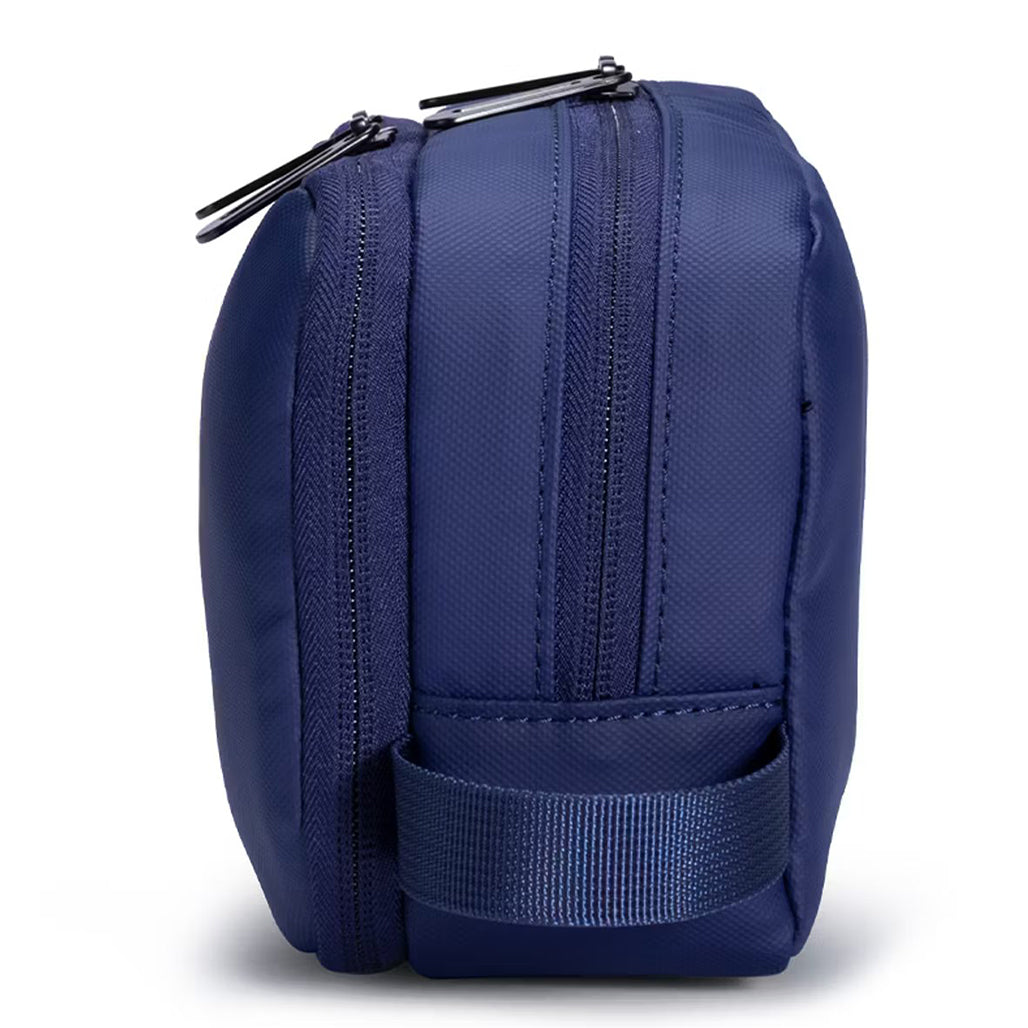 A Photo Of Porodo Organizer Pouch Navy – Dual Compartment Travel Bag with Water-Repellant Polyester & Mesh Pockets