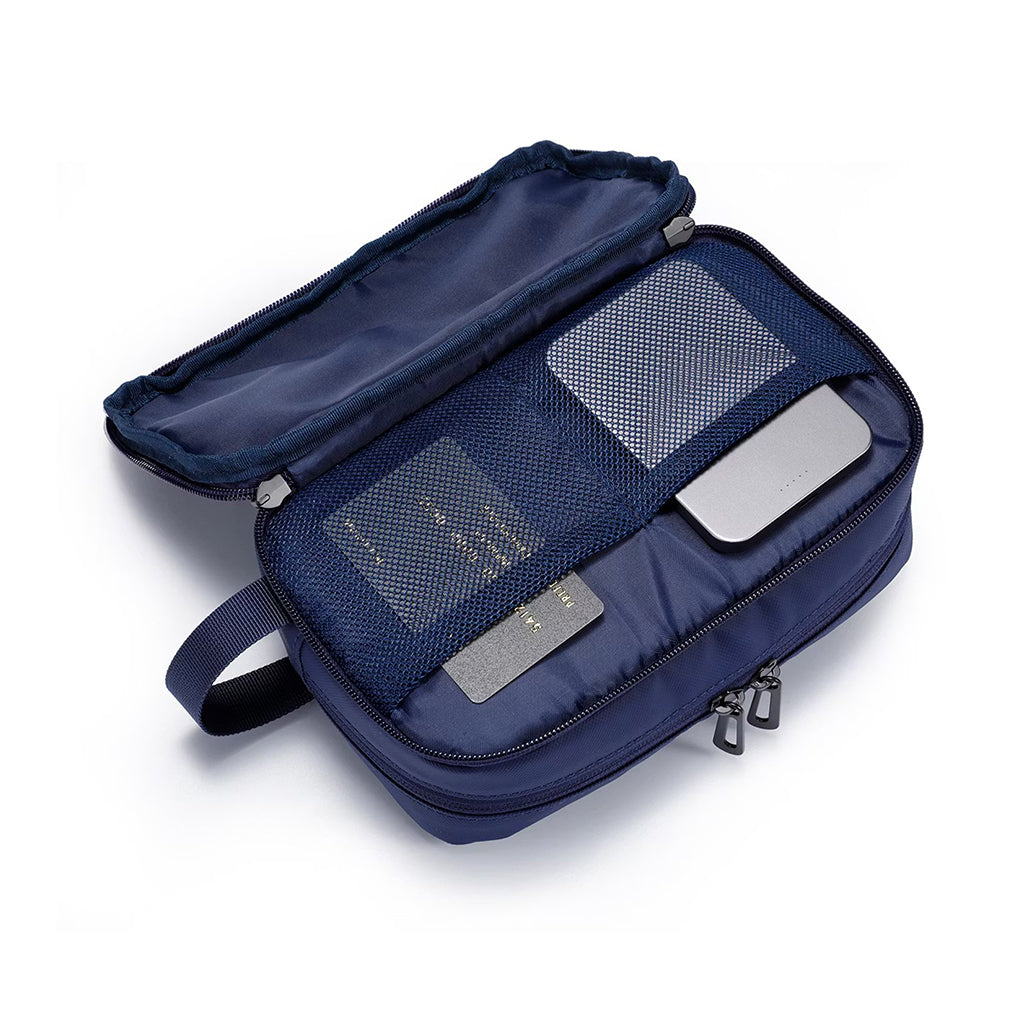 A Photo Of Porodo Organizer Pouch Navy – Dual Compartment Travel Bag with Water-Repellant Polyester & Mesh Pockets