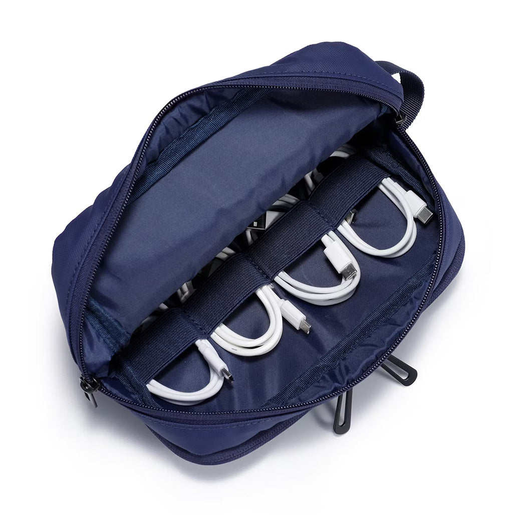 A Photo Of Porodo Organizer Pouch Navy – Dual Compartment Travel Bag with Water-Repellant Polyester & Mesh Pockets