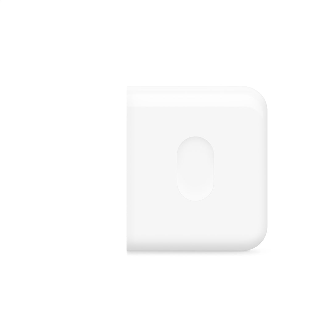 A Photo Of Apple 40W Dynamic Power Adapter with 60W Max - 3 Pin