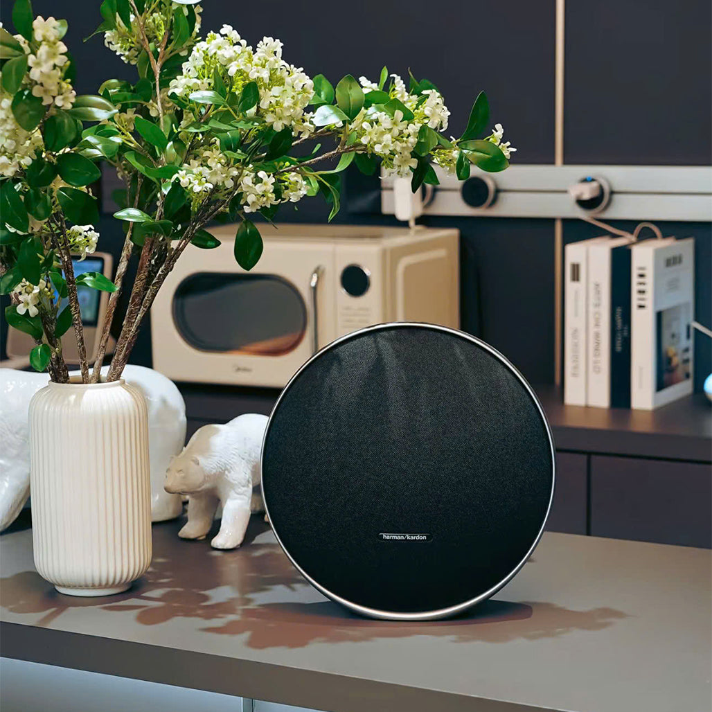 A Photo Of Harman Kardon Onyx Studio 9 - Wireless Bluetooth Speaker
