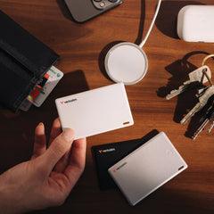 A Photo Of Verbatim My Finder Bluetooth Card – 3-Pack – Black, Silver, White